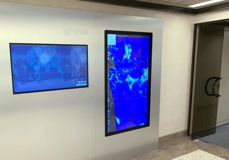 Introducing the DisplayWall