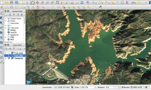 ow water levels of Lake Oroville, US, 26th of January 2016, served via WMS in QGIS
